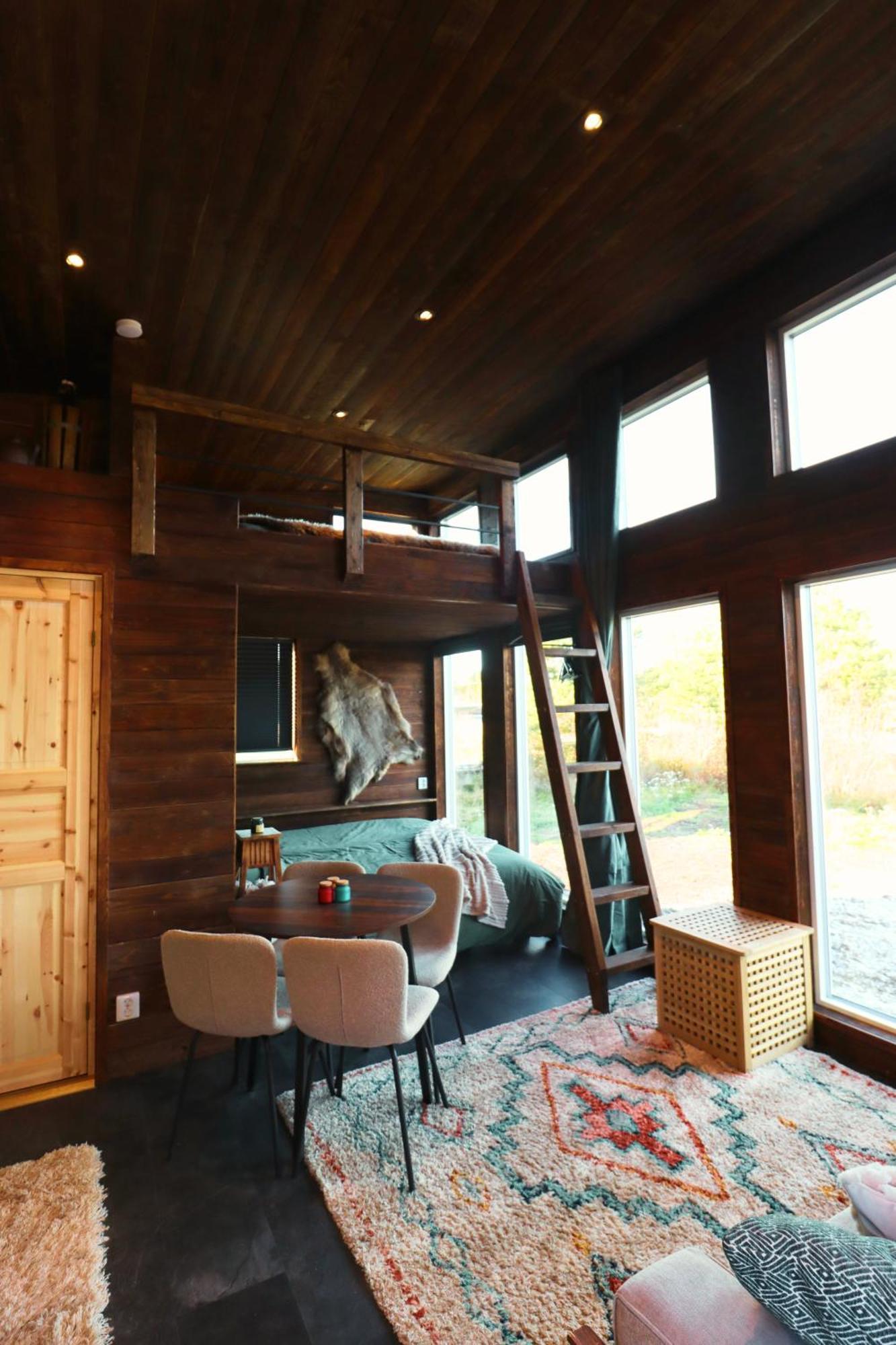 Reindeer River Lights Lodge Kiruna Eksteriør billede